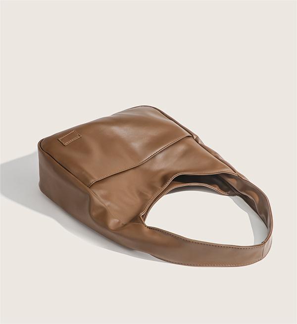 RSD New large-capacity underarm bag soft leather shoulder bag texture work commuter bag female
