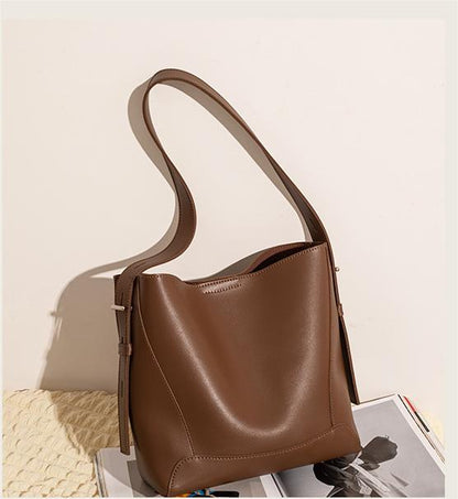 RSD New design bag simple senior sense Tote bag fall and winter armpit bag large capacity versatile shoulder bags
